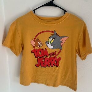 Tom & Jerry Graphic Crop-top